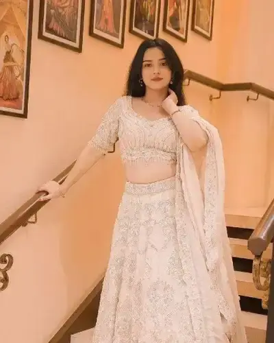 Escort Nala Sopara